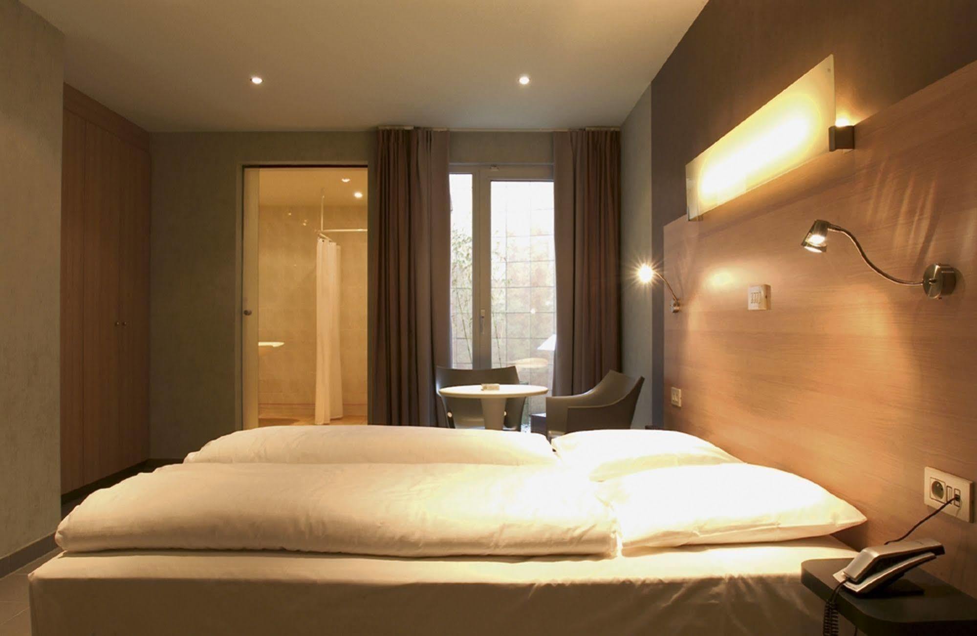 Hotel Melinda 奥斯滕德 外观 照片