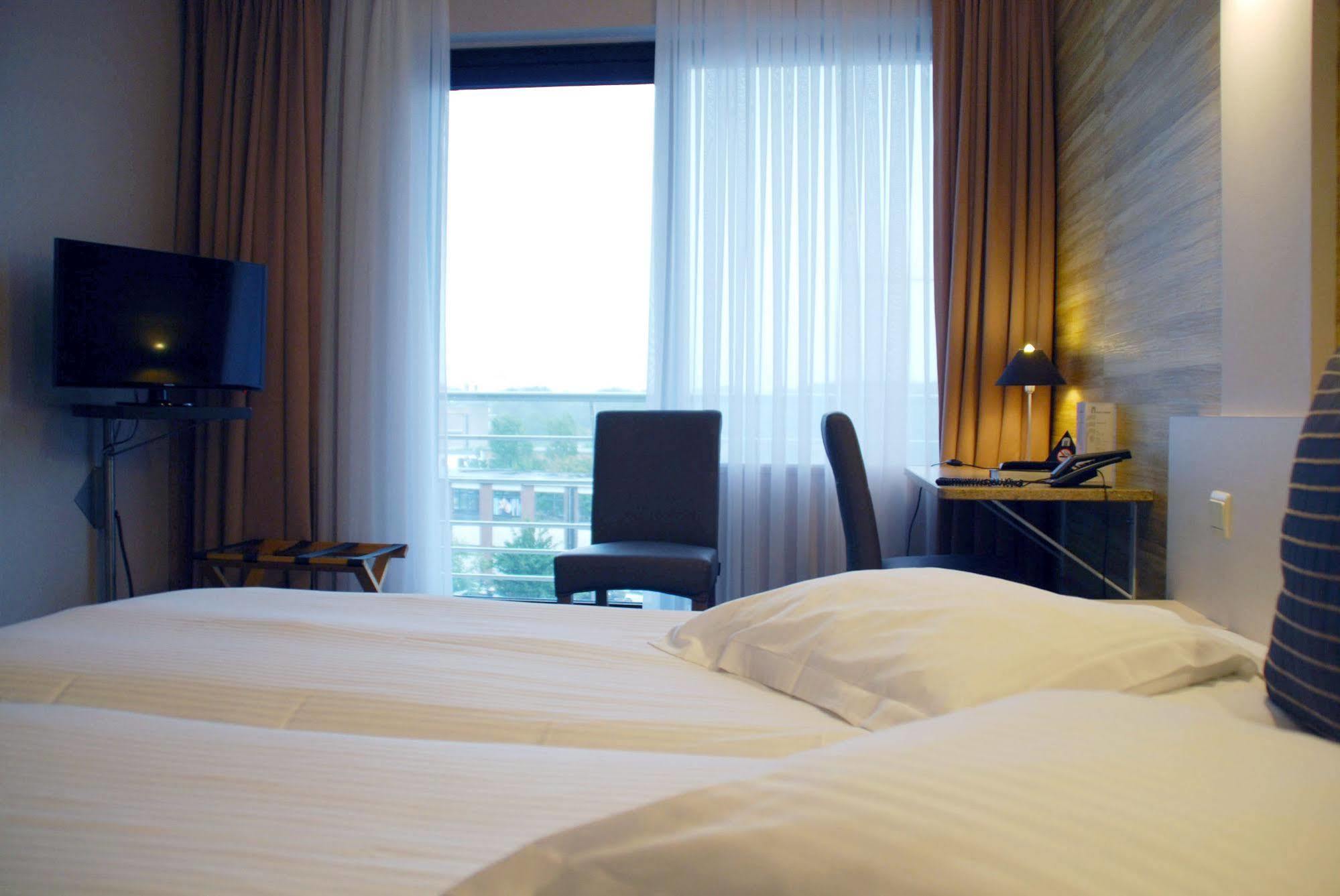 Hotel Melinda 奥斯滕德 外观 照片
